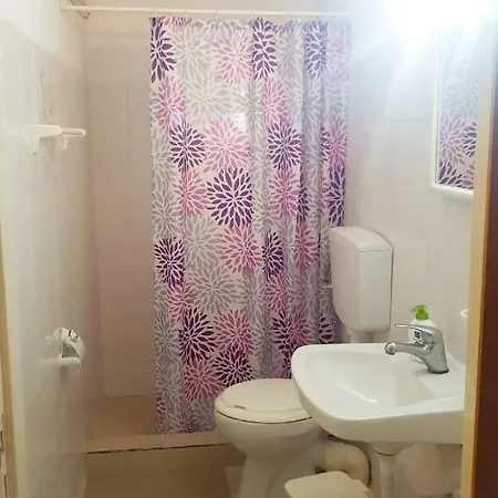 Apartman Pizania *